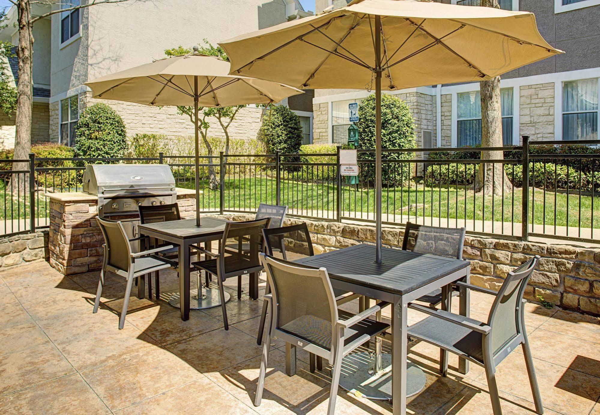 Residence Inn Dallas Park Central Exteriör bild